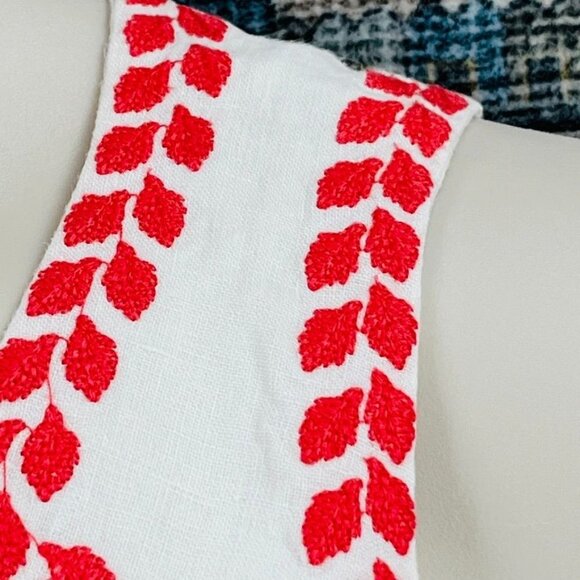 J McLaughlin Shift Dress Size M White Embroidered 100% Linen Pockets Knee Length - Picture 4 of 12